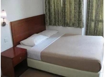 Rose Cottage Hotel Taman Daya Johor Bahru 0*,  Malaysia